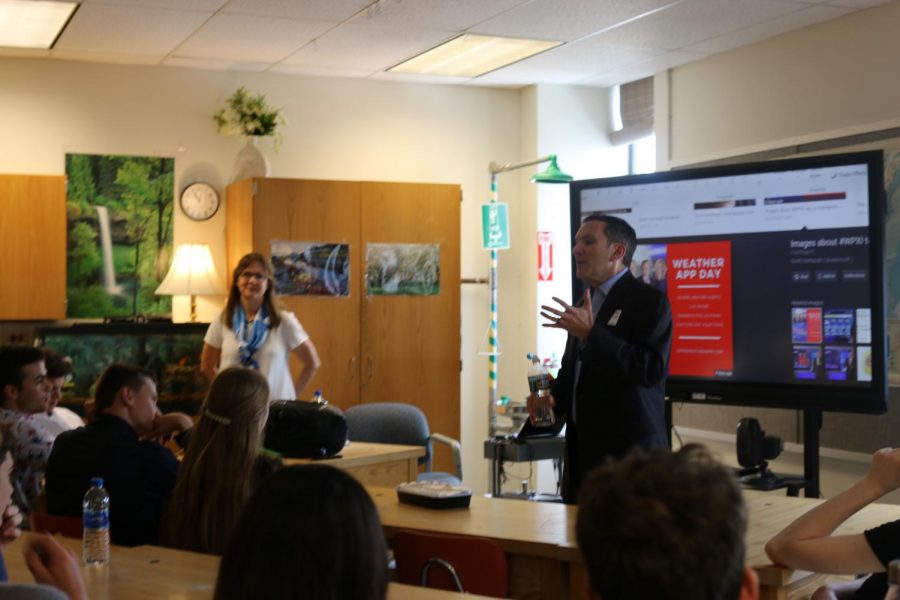 WPXI meteorologist Scott Harbaugh visited Ms. Schmiechs Honors Meteorology classes on Tuesday, May 28.