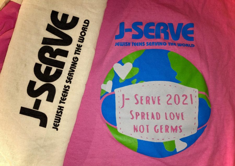 The t-shirt and tote bag that was passed out to J-Serve participants