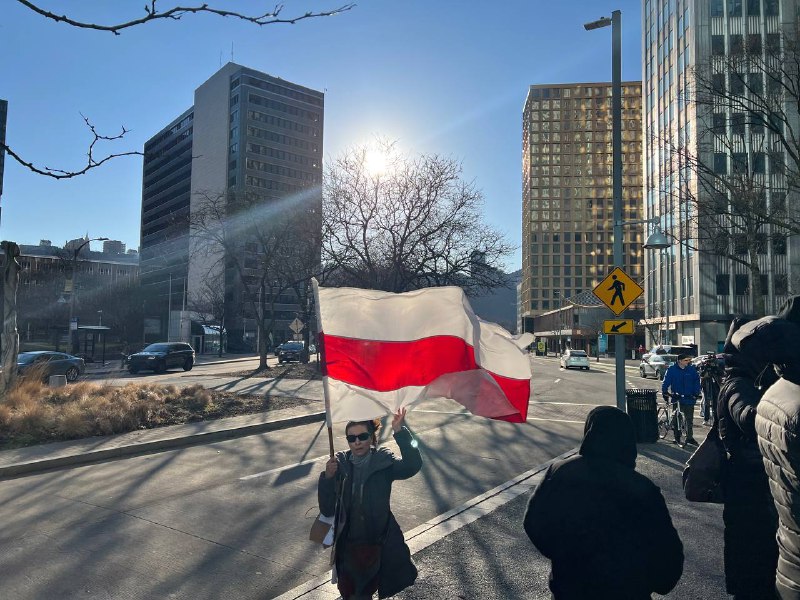 Many Polish-Americans were present at the rally, as Ukraine and Poland share a rich history together. 