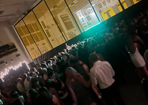 The NASH gym was packed for the 2022 Homecoming Dance.