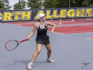 Freshman Sam Leeman competes against Fox Chapel in an early-season varsity match. (photo courtesy of North Allegheny Sports Network)