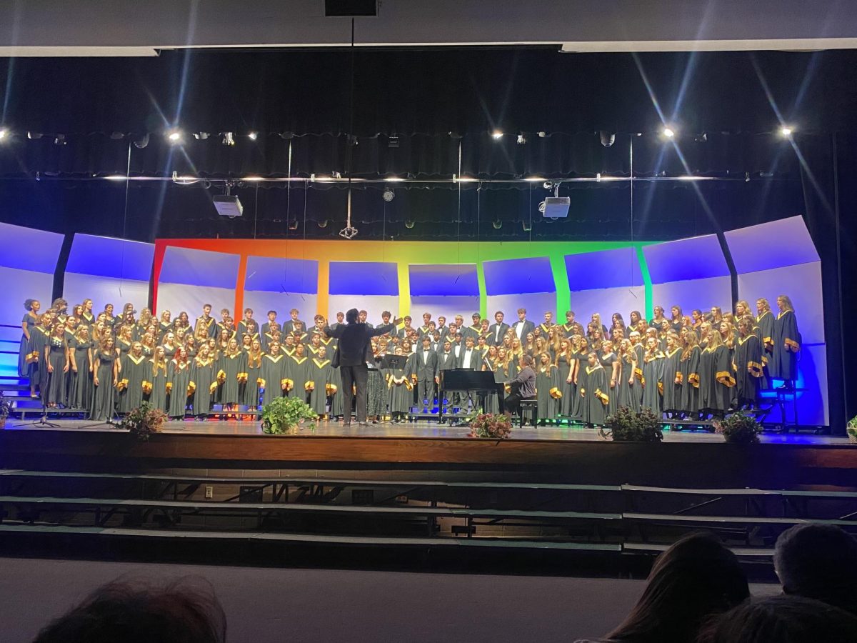 The North Allegheny Concert Choir. (photo: Winni Hayward)