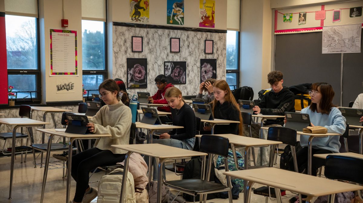 8th graders in Magistra Ramsey's 1st period Latin 1 class at NASH